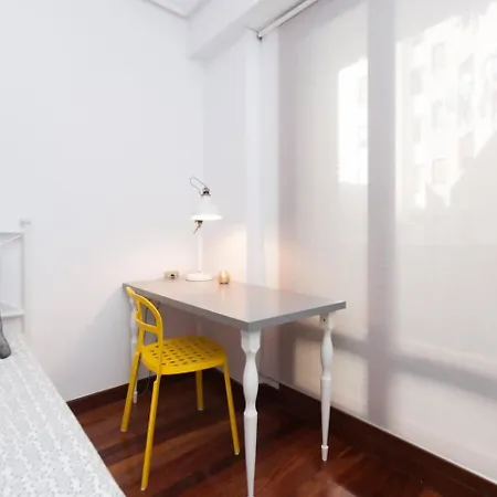 Con Parking Privado Cerca De Zurriola Apartment